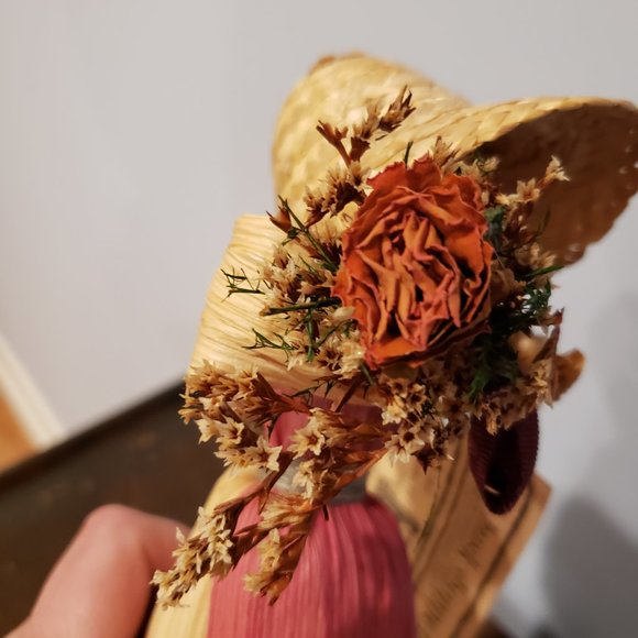 Corn Husk Doll Hand Made North Carolina Folk Art Pink Apron Flowers Bonnet 9" - Picture 7 of 11